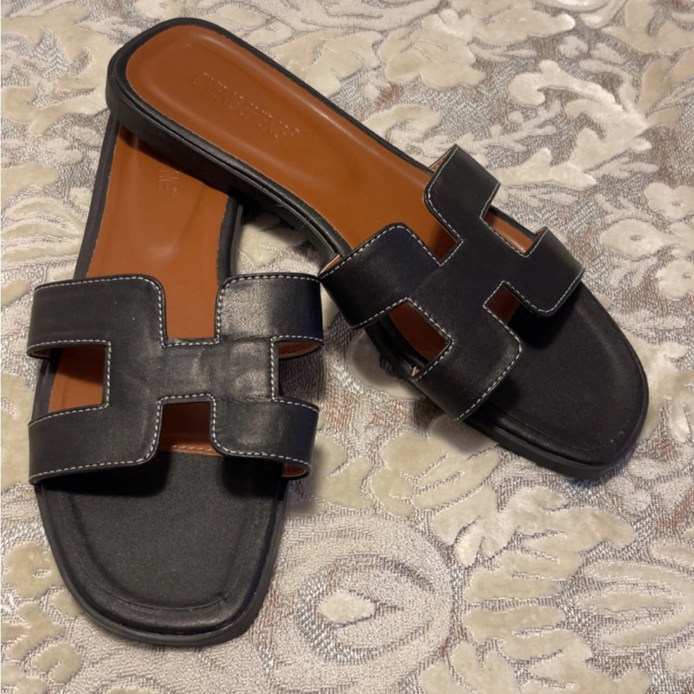 COPY NEW H Cheng Sheng Woman's Slide-On Sandals Black leather Hermes vibe 8.5 9